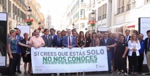 Últimas semanas para visitar la exposición fotográfica de la Asociación Española Contra el Cáncer «Juntos»