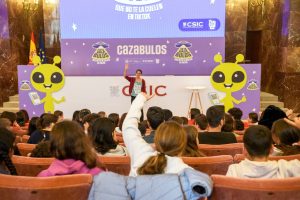 Cazabulos, el programa educativo contra la desinformación científica, lanza su segunda edición