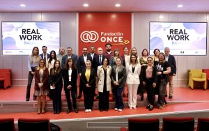 Empresas apoyan la inclusión de las mujeres con discapacidad en profesiones tecnológicas